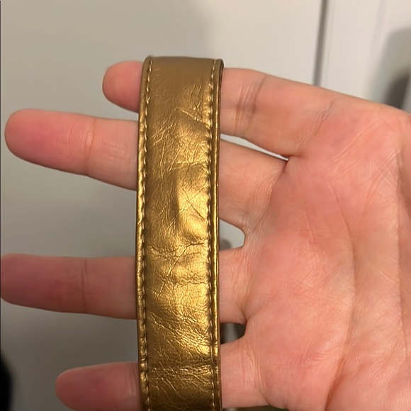 NWT Queen Latifah Gold Metallic Hobo Bag - Picture 4 of 6